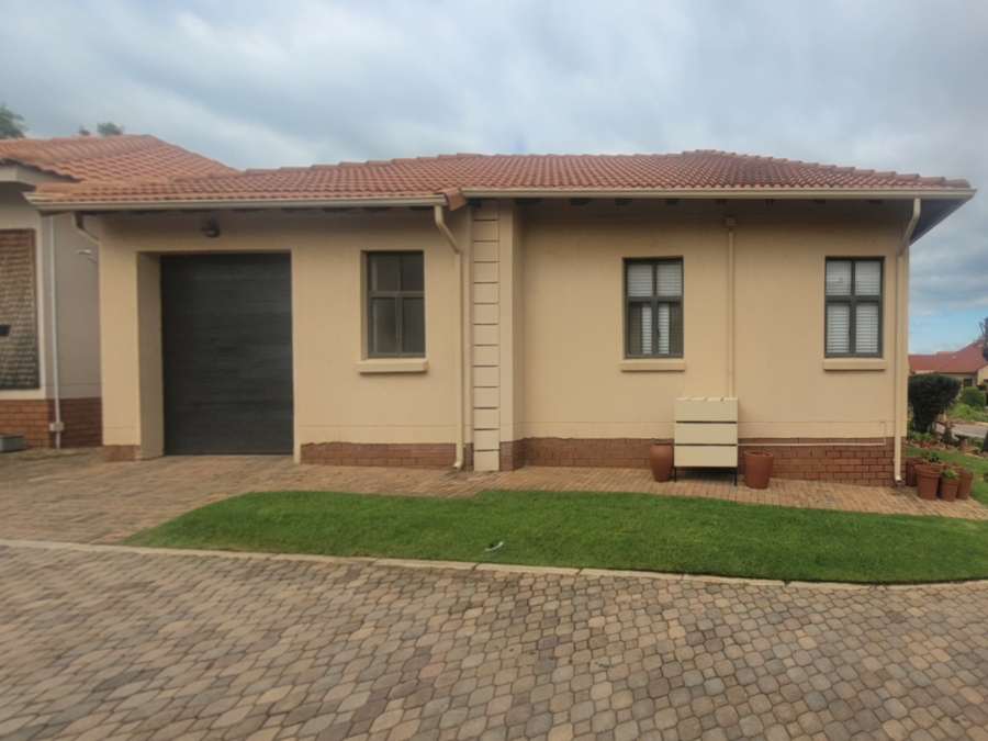 3 Bedroom Property for Sale in Xanadu Nature Estate North West